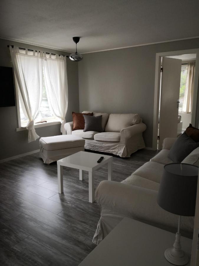 Old School Pa Eidslandet - Exclusive Apartment ภายนอก รูปภาพ