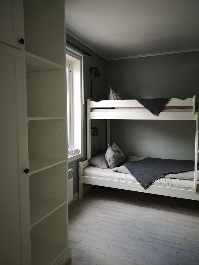 Old School Pa Eidslandet - Exclusive Apartment ภายนอก รูปภาพ